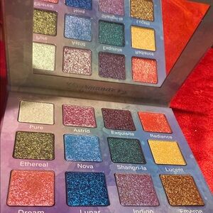 WOW POSHMARK Authentic Gourmande Girls Cosmetics ETHEREAL 12 Pan Palette